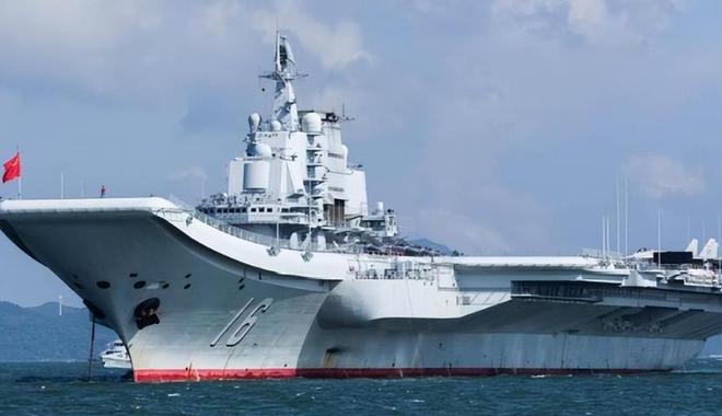 遼寧號(hào)航母編隊(duì)，中國(guó)海軍力量的璀璨明珠