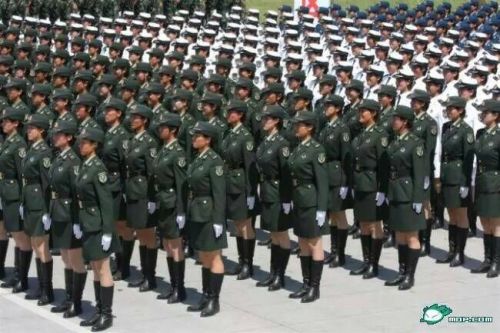 女生怎樣才能當兵，女生當兵，實現(xiàn)夢想的條件與路徑