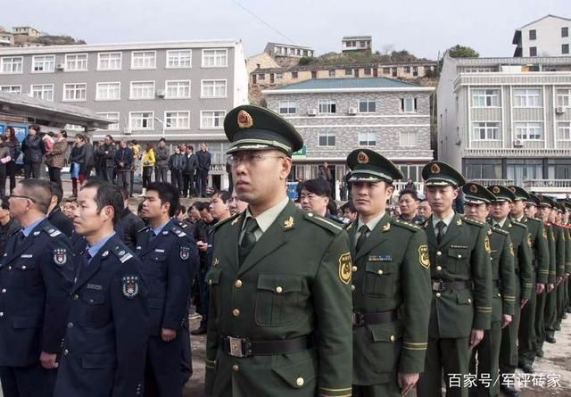 警備區(qū)權(quán)力詳解，究竟權(quán)力大小如何？，警備區(qū)權(quán)力深度解析，權(quán)力范圍與大小揭秘