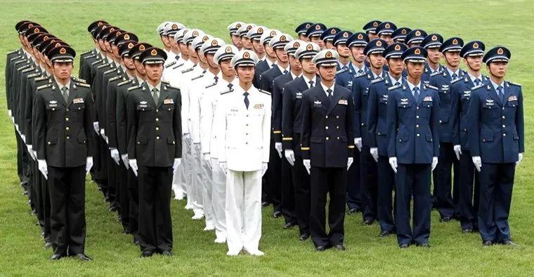 解放軍最新夾克作業(yè)服，設(shè)計特點與優(yōu)勢分析，解放軍最新夾克作業(yè)服設(shè)計特點與優(yōu)勢解析
