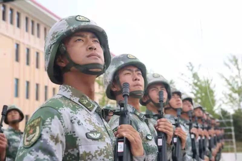 震撼全球，2019年國(guó)慶大閱兵完整版回顧與解析，震撼全球！2019年國(guó)慶大閱兵全景回顧與深度解析