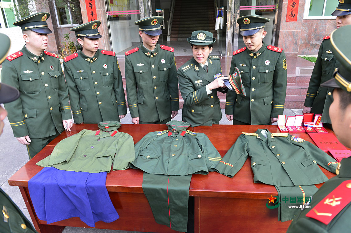 武警軍裝全套，榮耀與責(zé)任，武警軍裝全套，榮耀與責(zé)任的象征