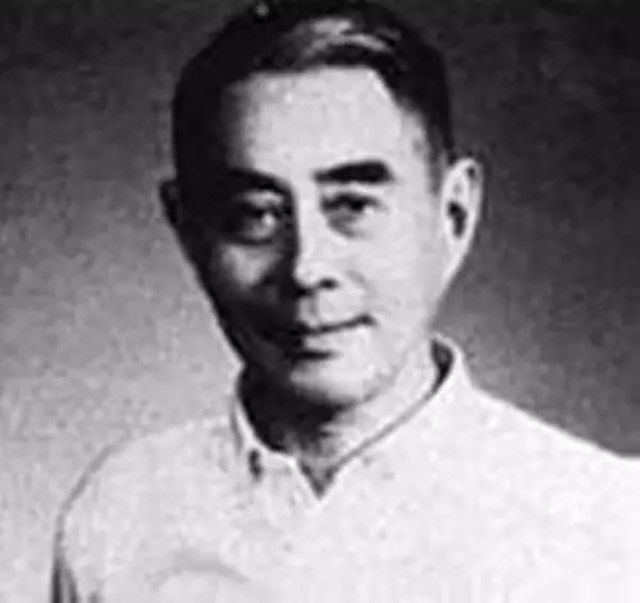 鄧稼先，中國(guó)核事業(yè)的先驅(qū)之父，鄧稼先，中國(guó)核事業(yè)先驅(qū)之父的傳奇人生