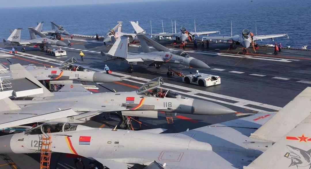 中國同時開建四艘航母，全球海軍建設(shè)的新里程碑，中國四艘航母同時開建，全球海軍建設(shè)邁入新紀(jì)元