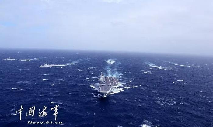 走進(jìn)中國人民海軍官網(wǎng)——探索海軍力量，感受藍(lán)色榮耀，走進(jìn)海軍官網(wǎng)，探索藍(lán)色榮耀，感受海軍力量