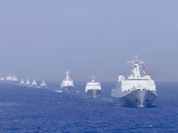 人民海軍成立70周年閱兵，輝煌成就與堅定前行，人民海軍成立70周年閱兵，輝煌成就鑄就，堅定前行展雄姿