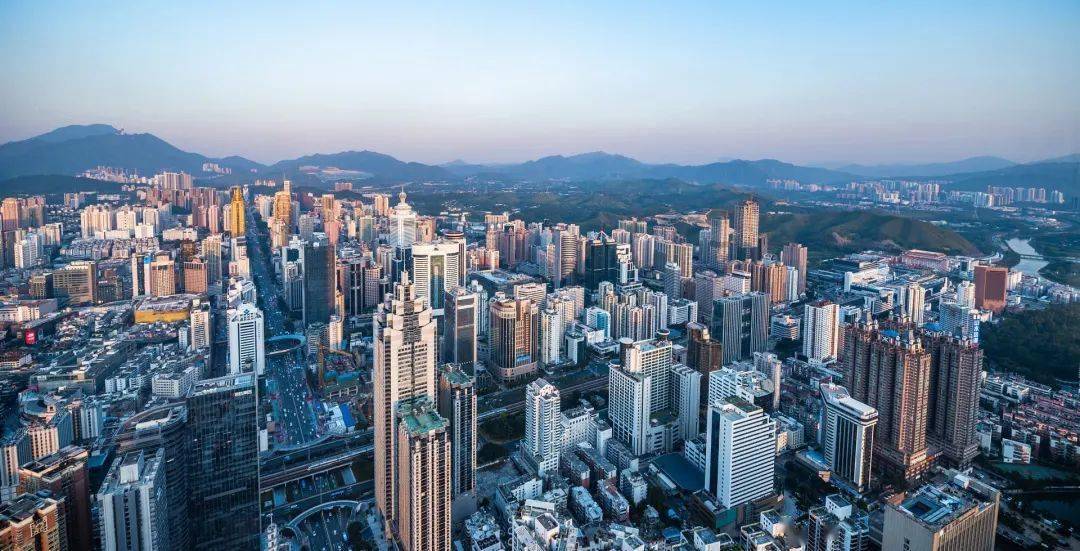 展望2025年，芳草地澳門資料網(wǎng)的發(fā)展與展望，2025年芳草地澳門資料網(wǎng)的發(fā)展展望