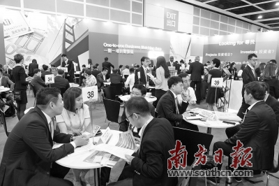 香港三期內(nèi)必開(kāi)一期論壇，深度解析與探討，香港三期內(nèi)必開(kāi)一期深度論壇，解析與探討