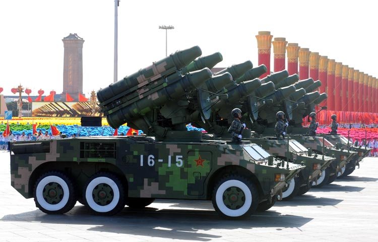 慶祝輝煌歷程，閱兵裝備方隊(duì)60周年回顧與展望，閱兵裝備方隊(duì)輝煌歷程回顧與展望，慶祝成立60周年盛典