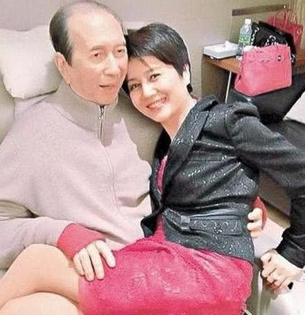 澳門彩票文化深度解析，探索新澳門精準四肖期期中特現(xiàn)象（2025最新趨勢），澳門彩票文化深度解析，探索新澳門精準四肖期期中特現(xiàn)象（最新趨勢2025）