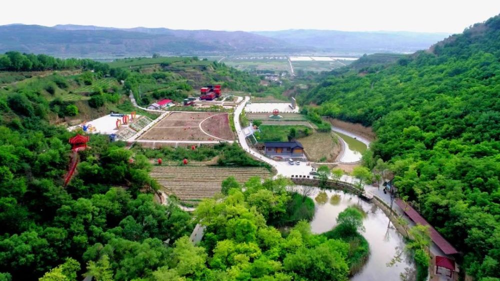 關(guān)于崇信縣姚家溝是否會拆遷的探討，崇信縣姚家溝拆遷探討，未來走向分析