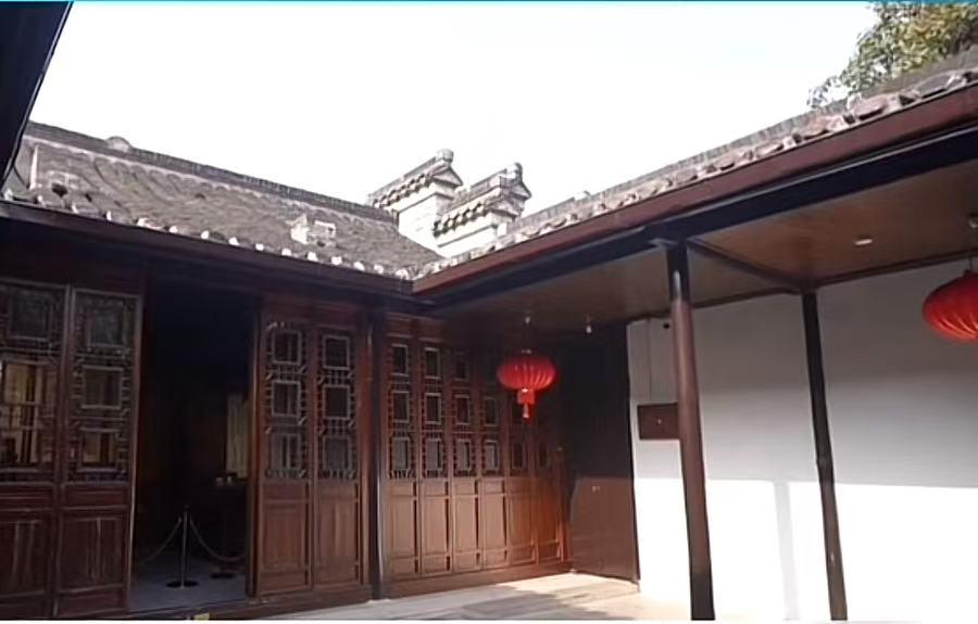 江澤民故居面向社會(huì)公眾開(kāi)放，歷史文化的傳承與展示，江澤民故居開(kāi)放，歷史文化的傳承與展示之旅