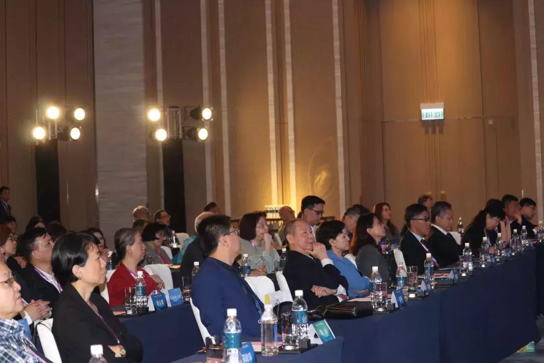 澳門(mén)掛牌正版掛牌完整掛牌，探索與解析，澳門(mén)掛牌正版完整流程解析與探索