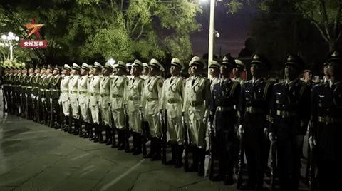 國慶閱兵是每年一次嗎？——深度解析與探討，深度解析與探討，國慶閱兵是否為每年例行活動？